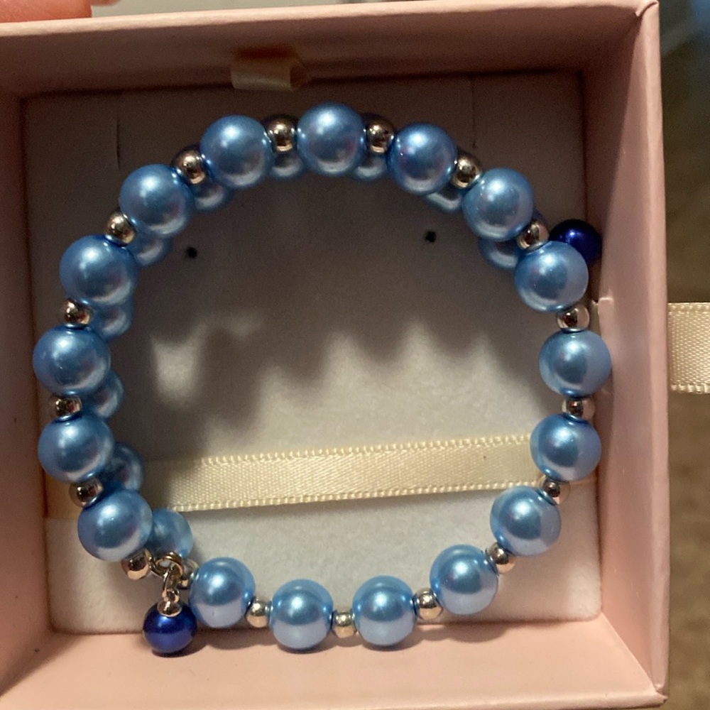 Vantel pearls bracelet